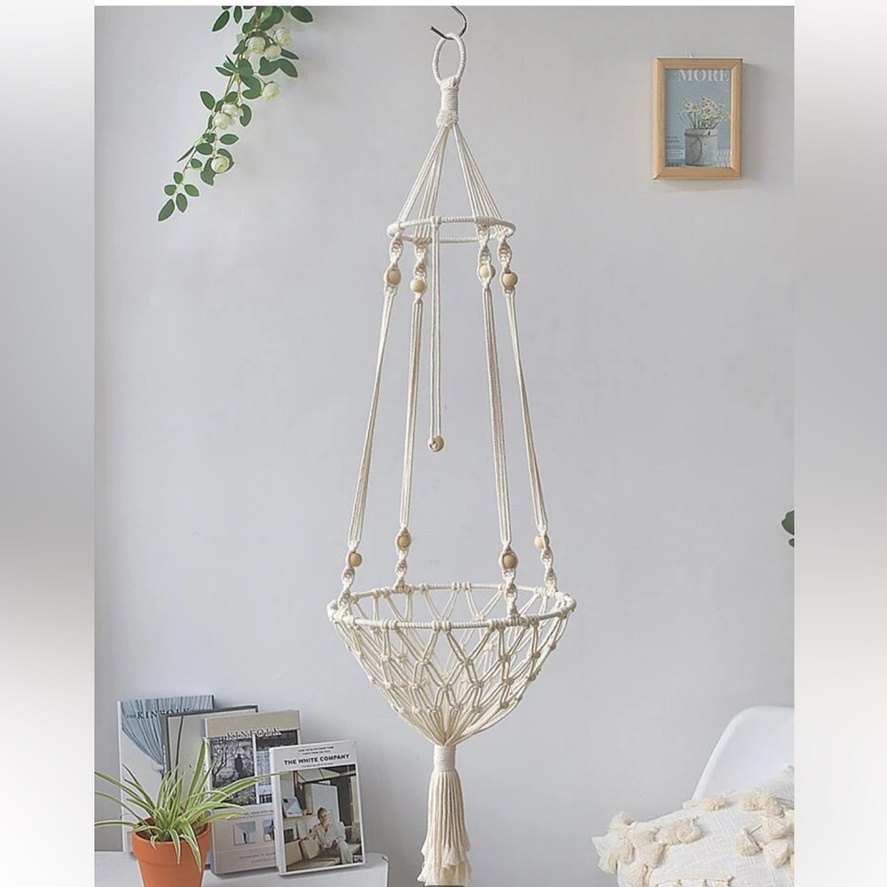 Retro Boho Macramé Wall Hanging Basket - Picture 4 of 8
